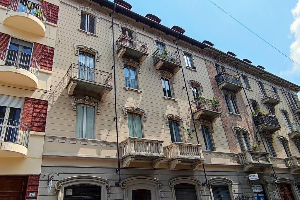 Casa Relax - 500 Mt. Dal Centro Apartment Торино Екстериор снимка